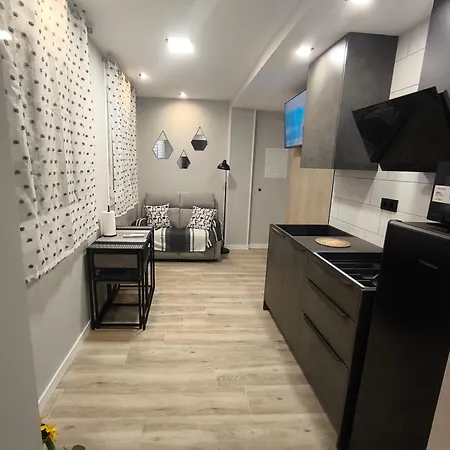 Apart Otel Vivienda Premium Estacion- Nido 4 Almería